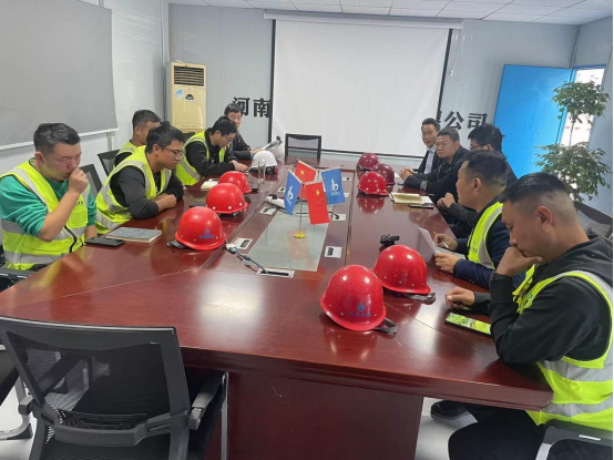 以演促練,防患未“燃”—苑陵西路小學項目部開展消防安全應急演練!